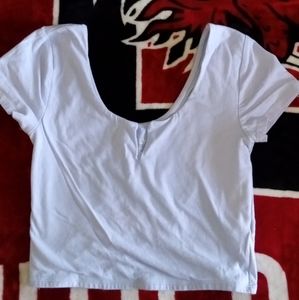 Aeropostale Baby Tee Crop Top. Lavender. Size Medium.